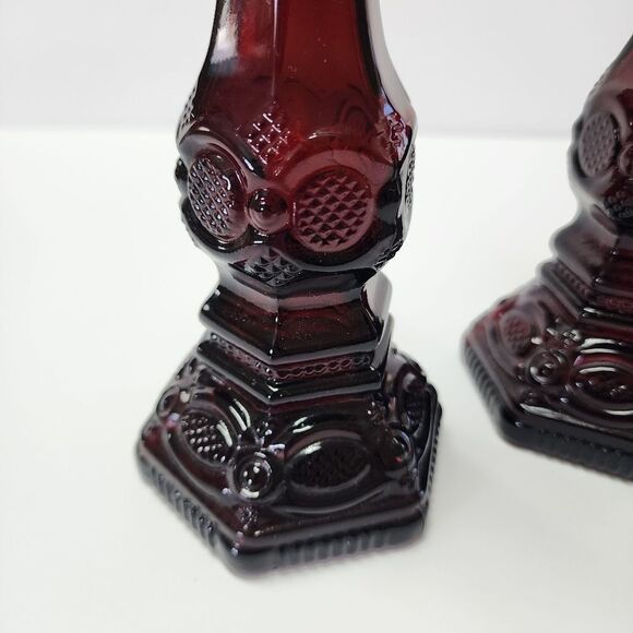 Vintage Avon Cape Cod Collection Set of 2 Candlesticks - Picture 2 of 6